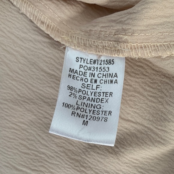 Entro Blouse with Cream Body and Pink Patterned Puff Sleeves - Picture 9 of 9